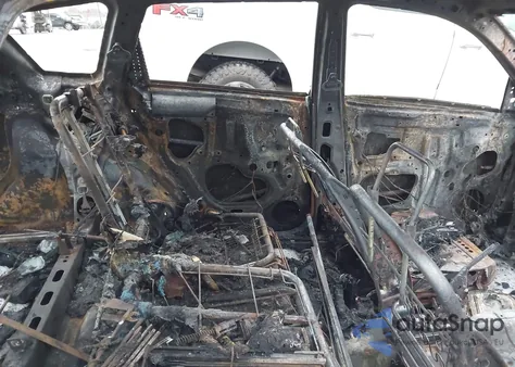 2004 Pontiac Vibe из США, поврежденный, VIN 5Y2SL62884Z454889